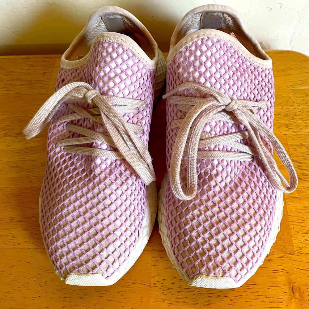 Adidas Deerupt.